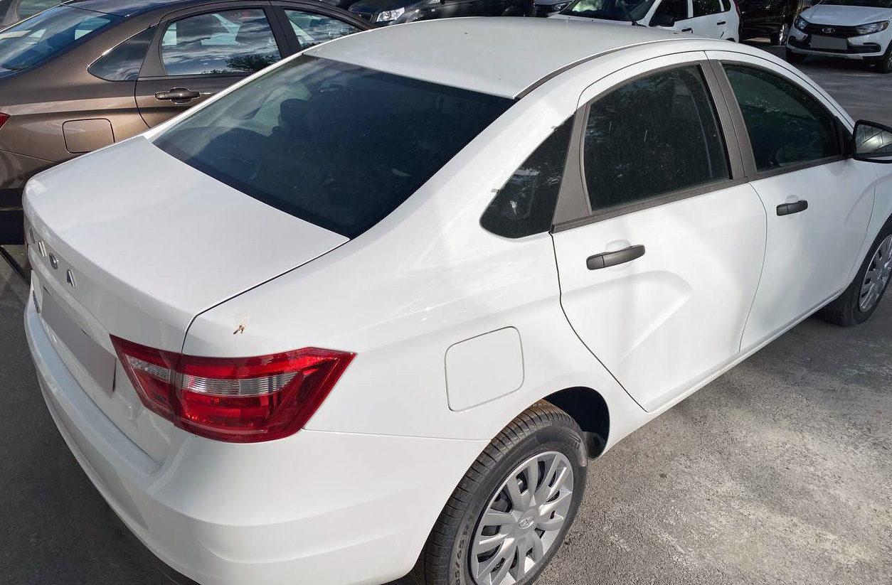 Lada Vesta
