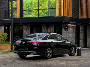 Mercedes-Benz CLA200